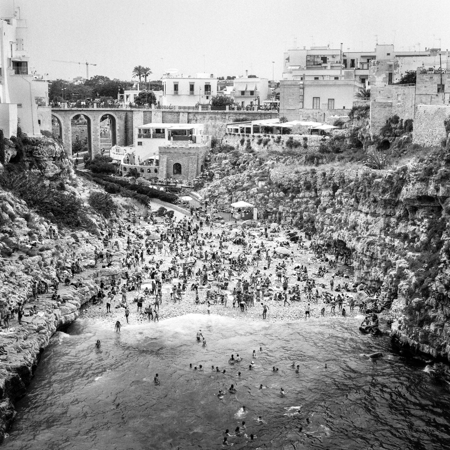 Kentmere Pan 400 Black & White Negative Film (35mm Roll Film Exposures )