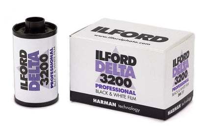 Ilford Delta 3200 Professional Black and White Negative Film (35mm Roll Film, 36 Exposures)